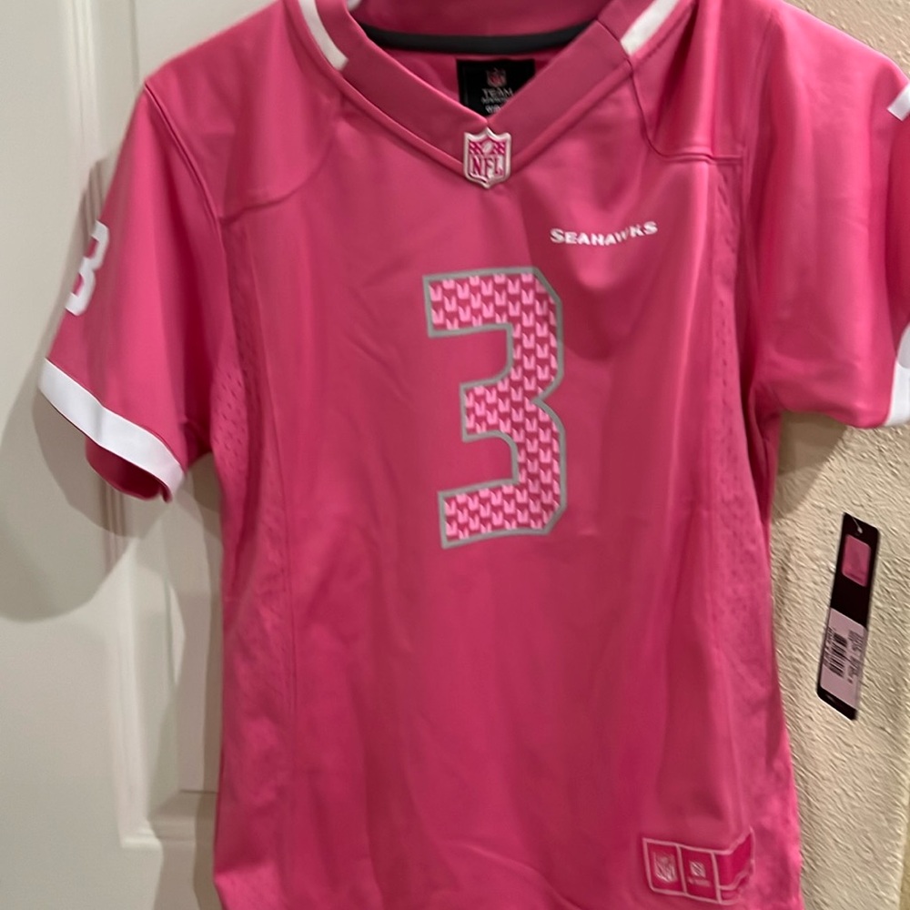 ***New with Tags *** Girls size 14 Russell Wilson Seahawks Jersey